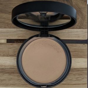 bareMinerals Bare Pro